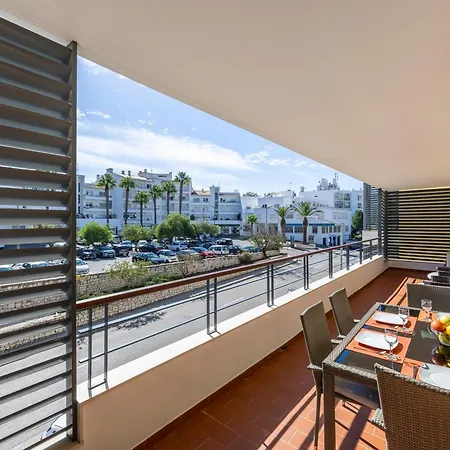 Portugal * ラゴス